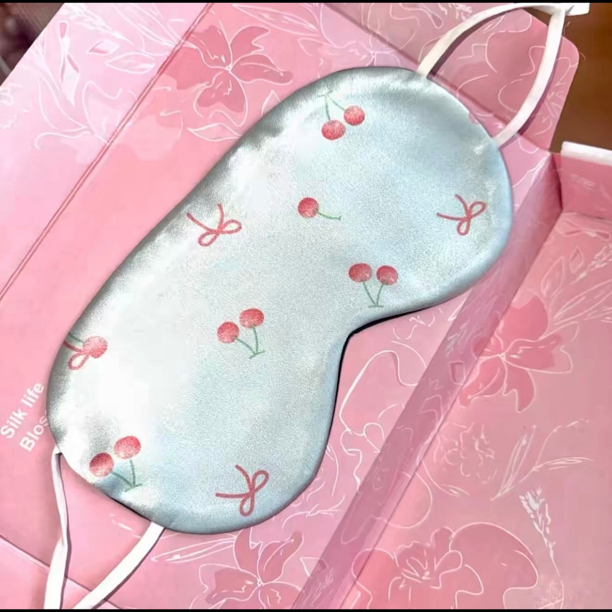 22 Momme Mulberry Silk Sleep Mask