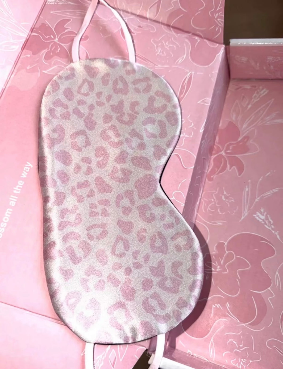 22 Momme Mulberry Silk Sleep Mask