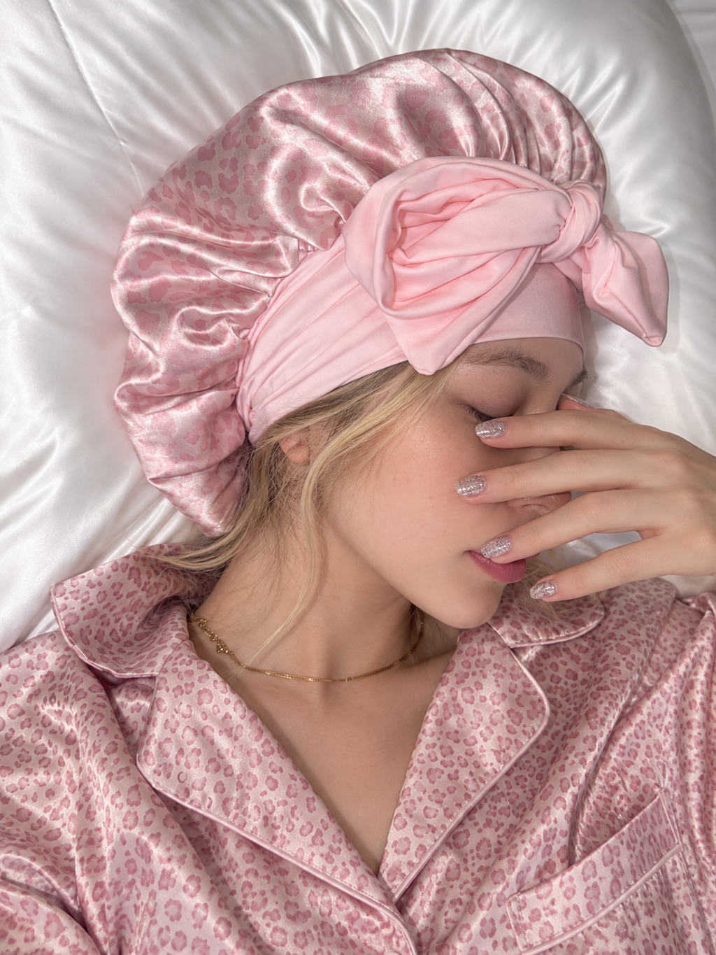 Bow Silk Sleep Bonnet-100% Mulberry Silk Sleep Bonnet – 22 Momme