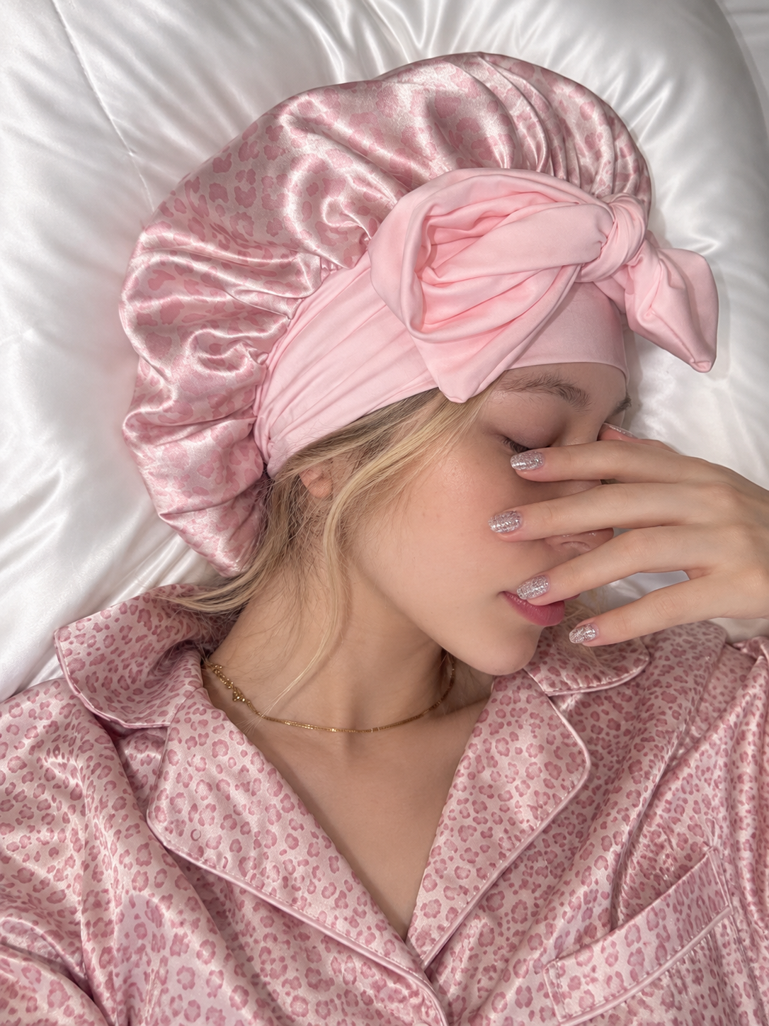 Bow Silk Sleep Bonnet-100% Mulberry Silk Sleep Bonnet – 22 Momme